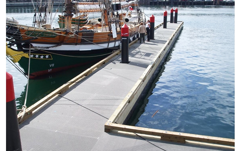 FRP Wharf walkway